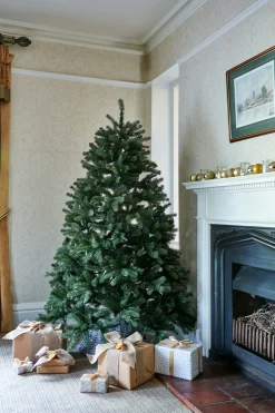 Online Christmas Land 7.5Ft Feel Real Newberry Spruce Artificial Christmas Tree